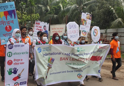 Human Chain: Youth Demanded Regulation to Ban All Leaded Paints in Bangladesh!